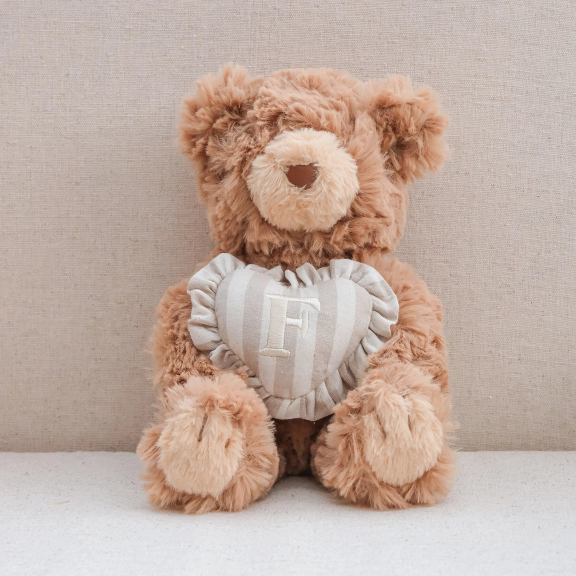 Peluche Teddy - Initiale (ÉDITION LIMITÉE)