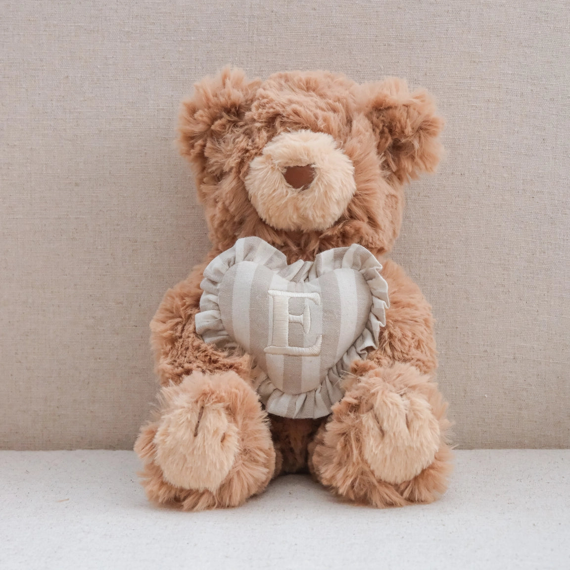 Peluche Teddy - Initiale (ÉDITION LIMITÉE)